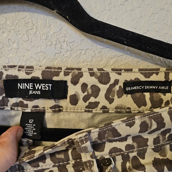 Neutral Leopard Pants - Picture 2 of 4